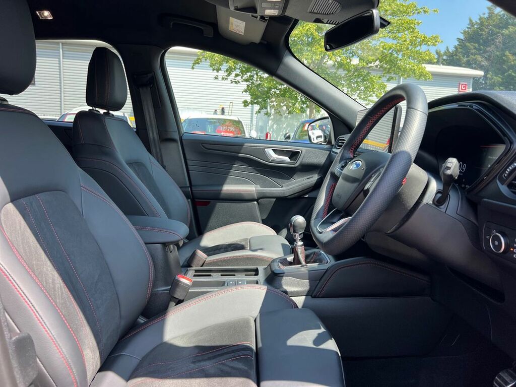 Ford Kuga 2.5 Phev Black Package Edition Cvt Black #22