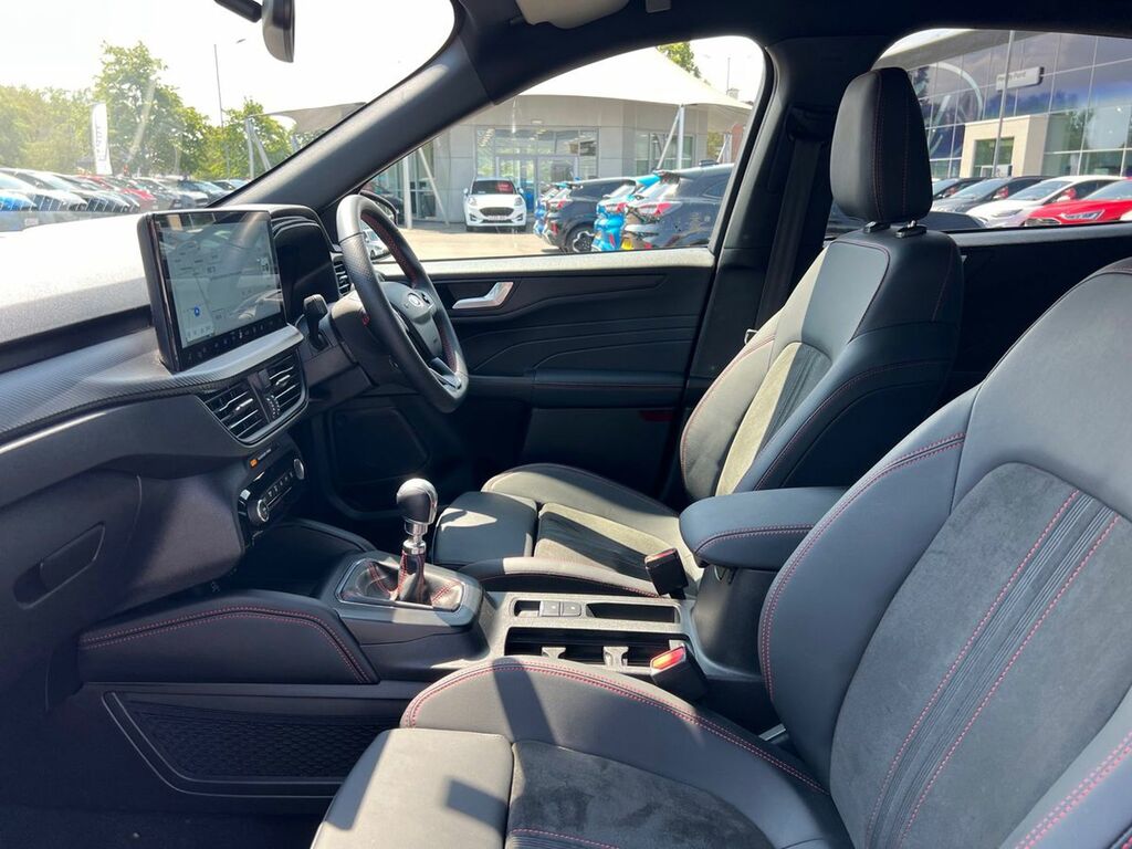 Ford Kuga 2.5 Phev Black Package Edition Cvt Black #26