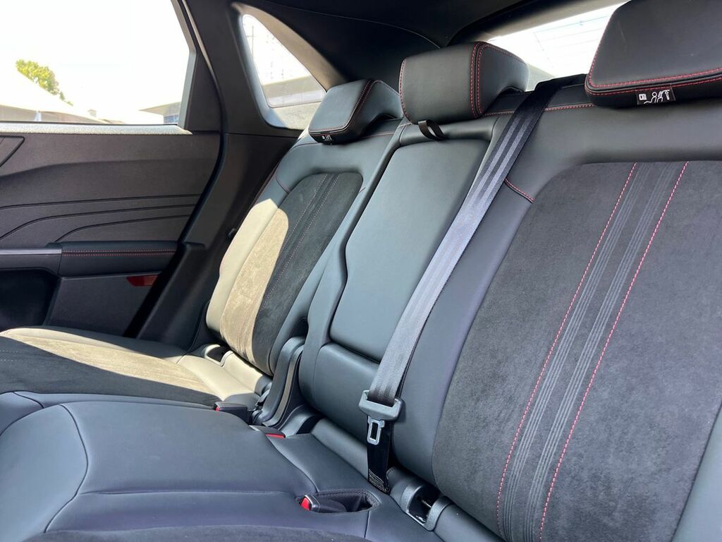 Ford Kuga 2.5 Phev Black Package Edition Cvt Black #27