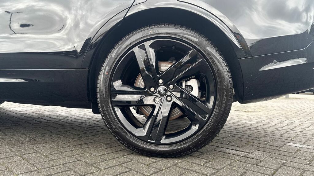 Land Rover Discovery D350 Dynamic Hse Black #26