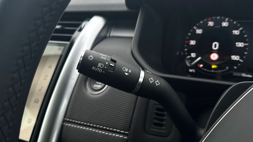 Land Rover Discovery D350 Dynamic Hse Black #36