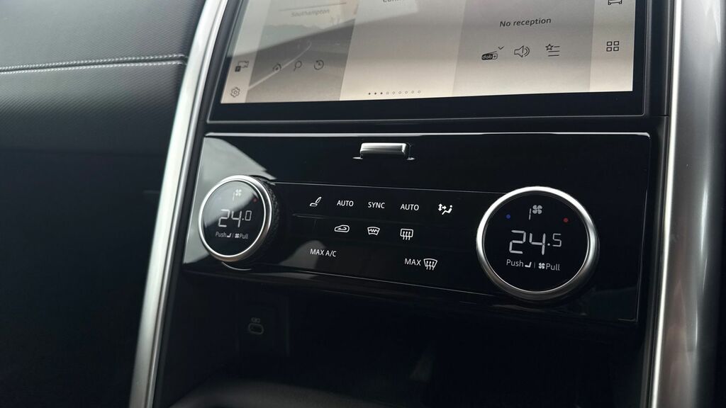 Land Rover Discovery D350 Dynamic Hse Black #17