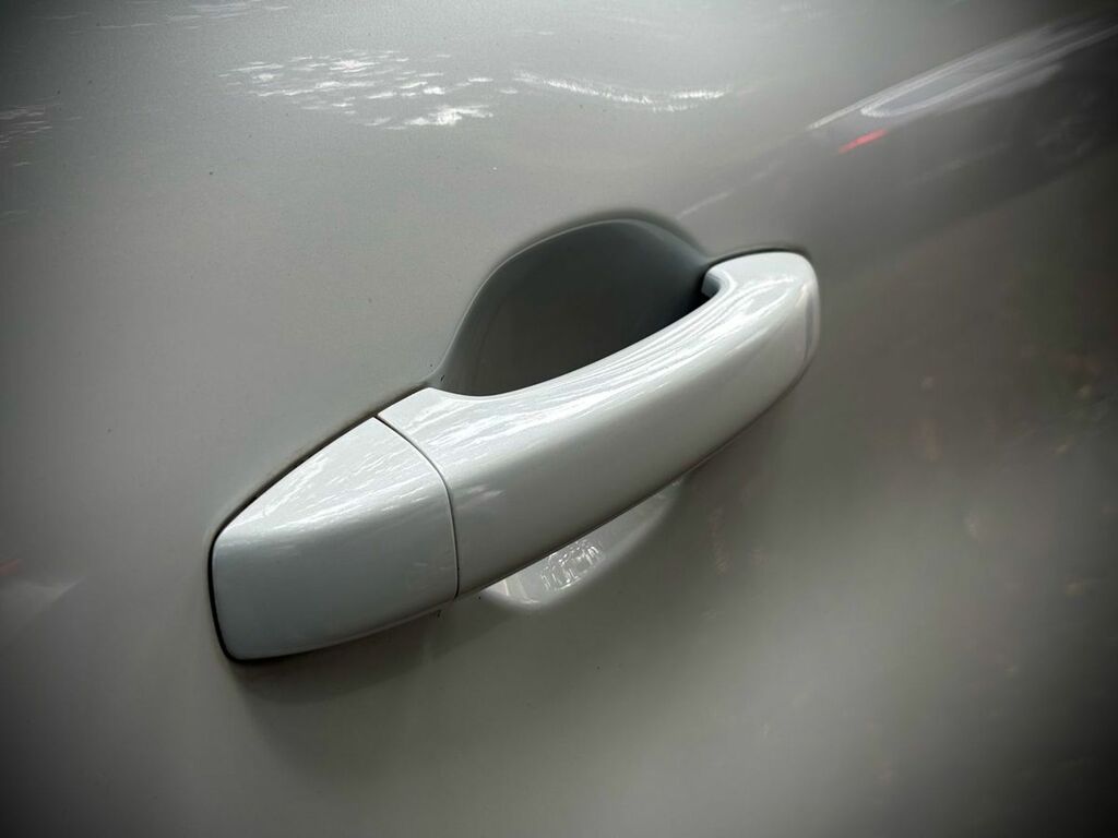 Renault Captur 1.3 Mild Hybrid 140 Techno White