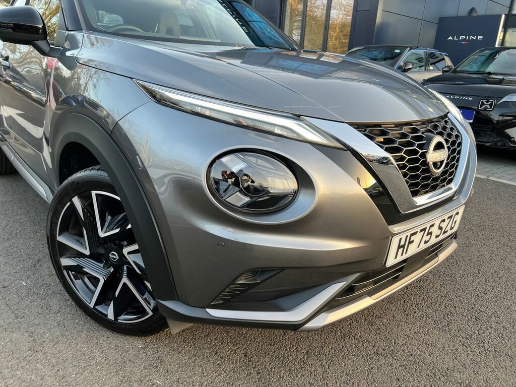Nissan Juke 1.0 Dig-t Tekna Grey #3