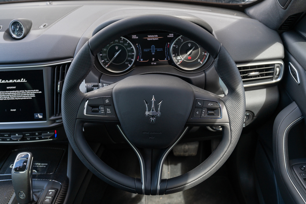 Maserati Levante V8 Trofeo #11