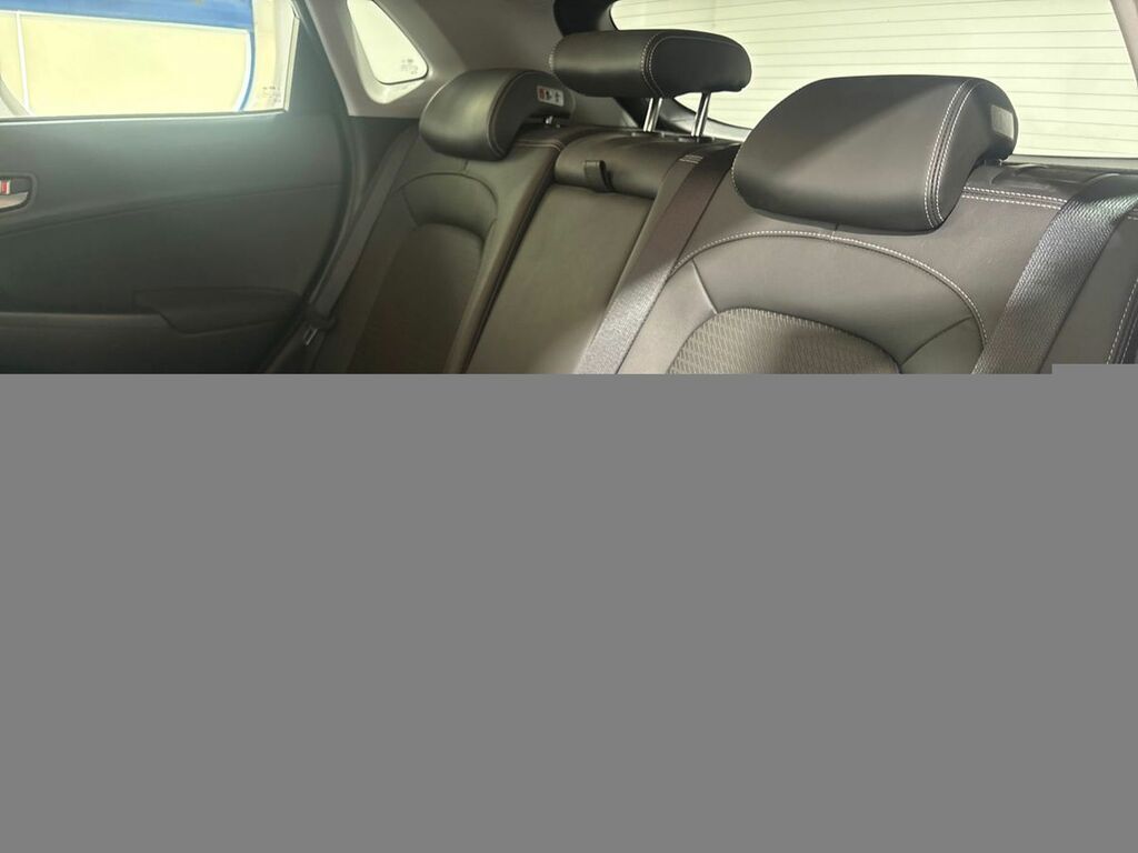Hyundai Kona Se Yellow #7