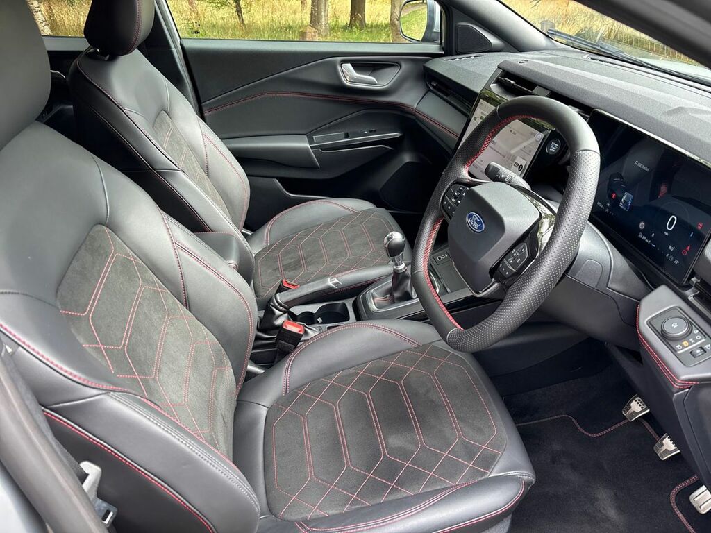 Ford Puma 123Kw Select 43Kwh Red #27