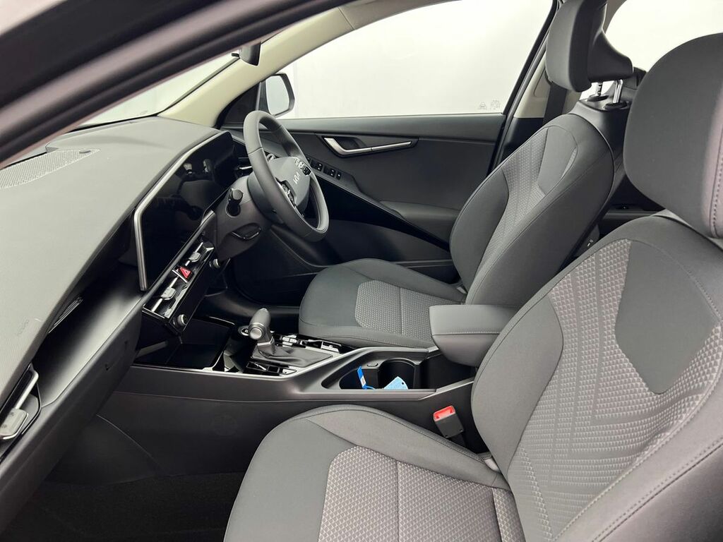 Kia Niro 1.6 Gdi Hev 3 White #24