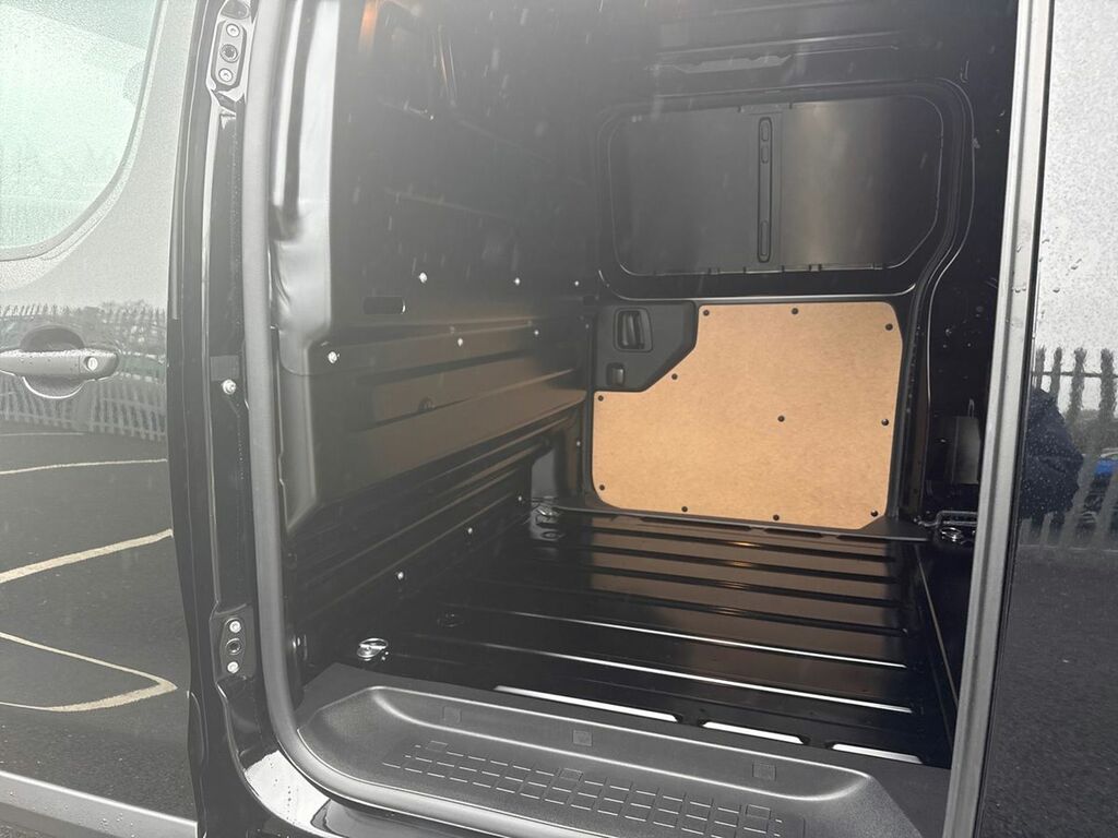 Vauxhall Vivaro Vivaro Panelvan L1 Pro 2.0Td 145 Mt6 Grey #18