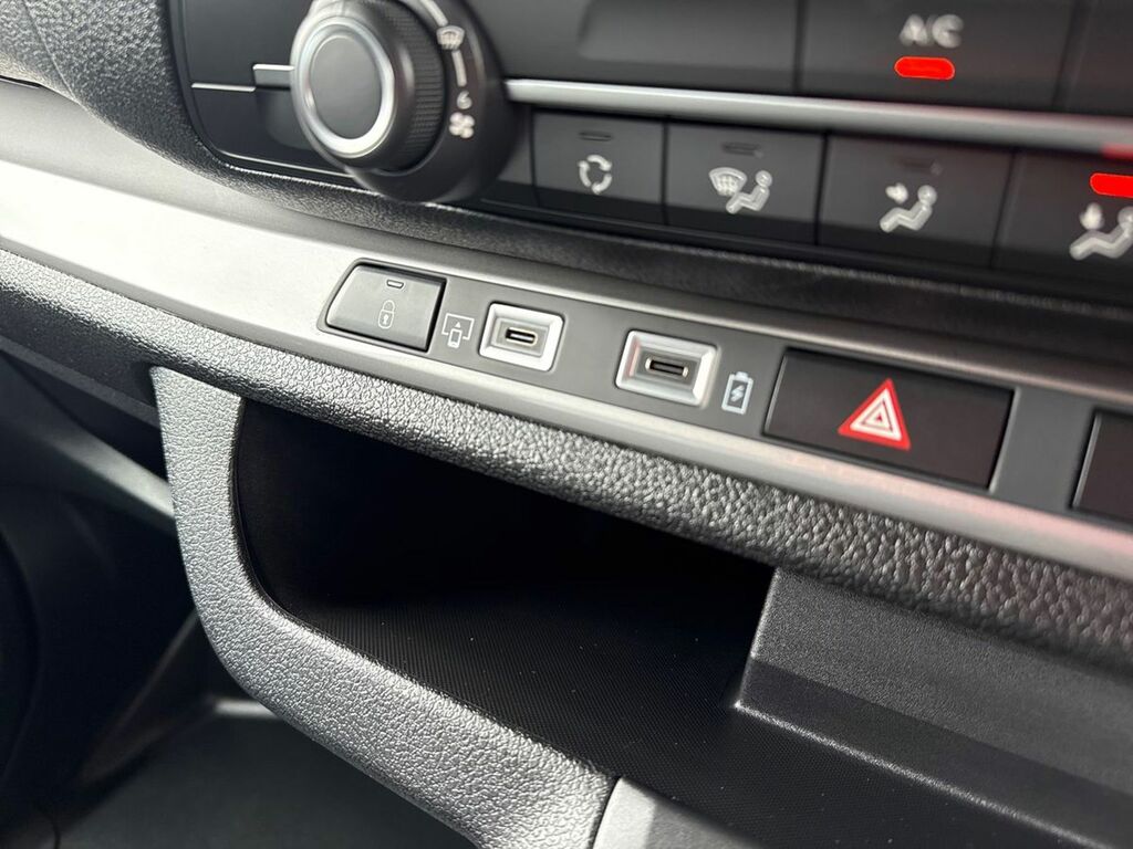 Vauxhall Vivaro Vivaro Panelvan L1 Pro 2.0Td 145 Mt6 Grey #25
