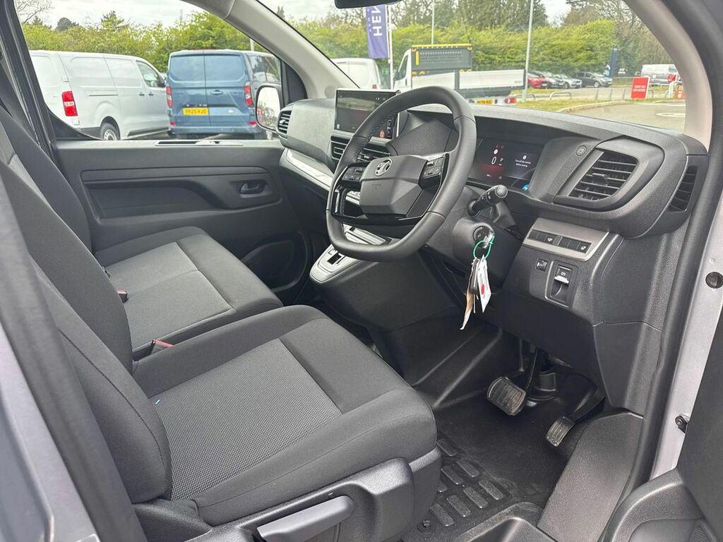 Vauxhall Vivaro 2.0 Turbo D 145 Prime H1 Van Grey