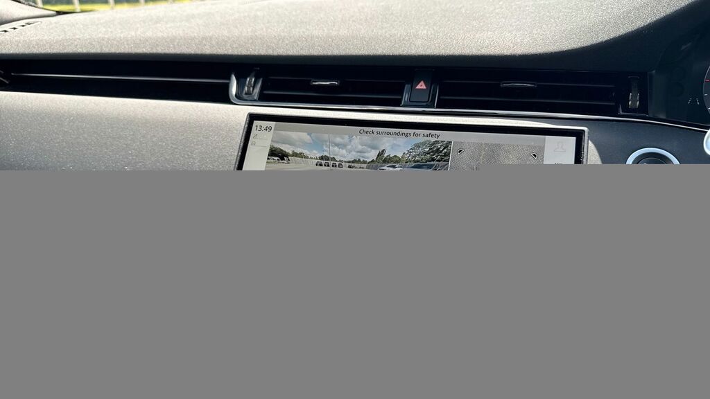 Land Rover Range Rover Evoque 2.0 D200 Edition Silver #2