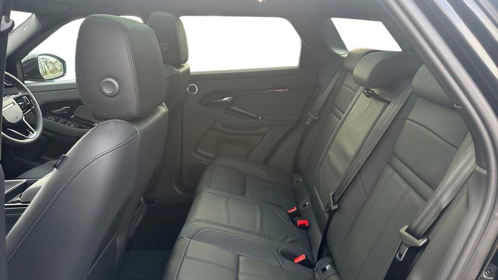Land Rover Range Rover Evoque 2.0 D200 Dynamic Se Black #4
