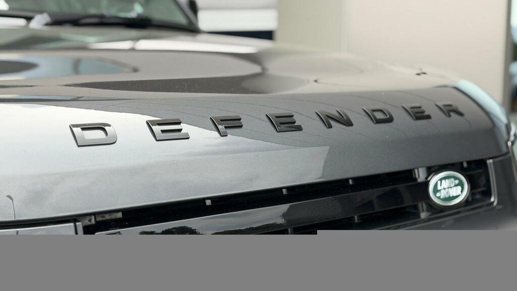 Land Rover Defender 110 X-dynamic Hse Grey #11