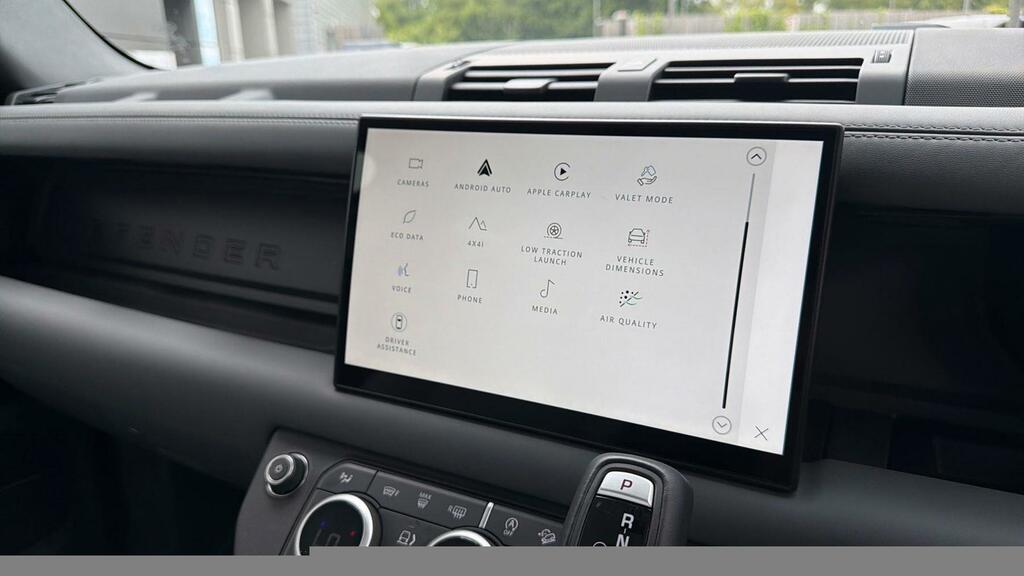 Land Rover Defender 110 X-dynamic Hse Grey #12