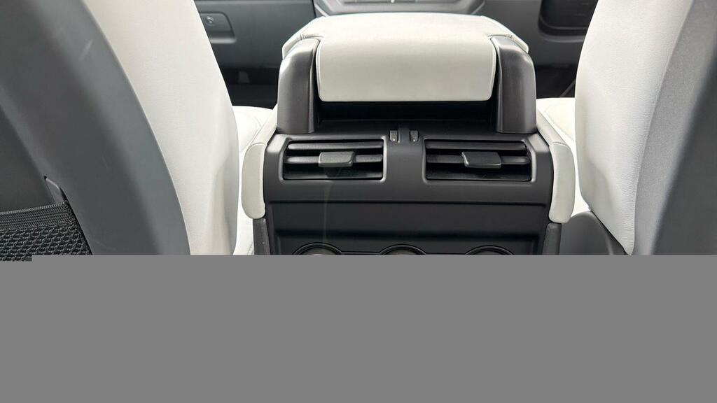 Land Rover Defender 110 3.0 D250 X-dynamic Hse 110 Grey #5