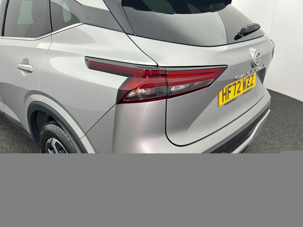 Nissan Qashqai 1.3 Dig-t Mh N-connecta Silver #5