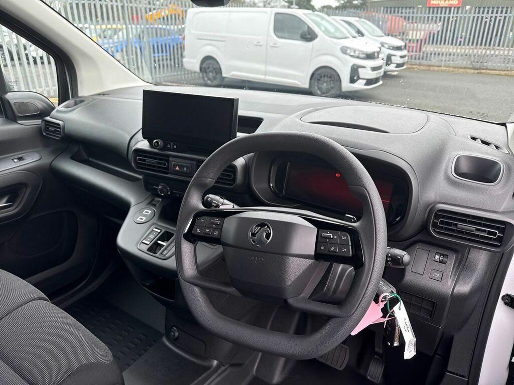 Vauxhall Combo Crg Xl H1 2300 1.5 Tb D 100 Prme White #10