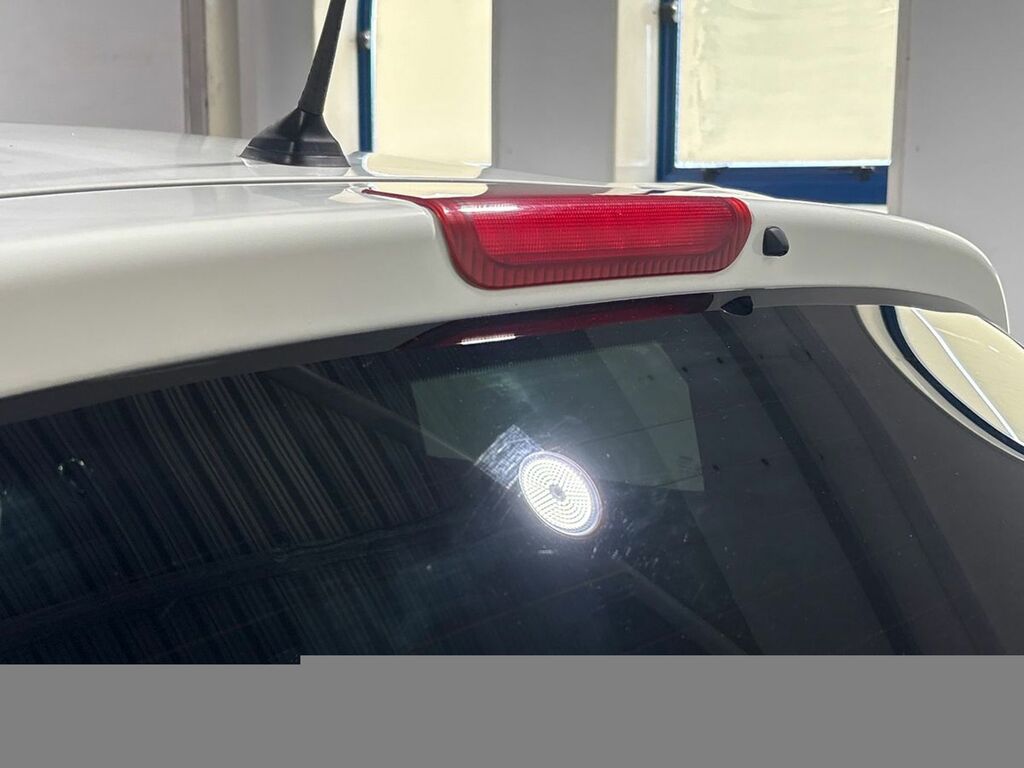 Nissan Juke 1.2 Dig-t N-connecta HG67MGX White #3