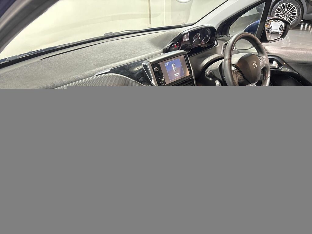 Peugeot 208 1.2 Puretech 82 Active #9
