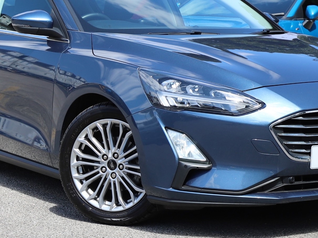 Ford Focus 1.0 Ecoboost Hybrid Mhev 125 Titanium X Ed Blue #3