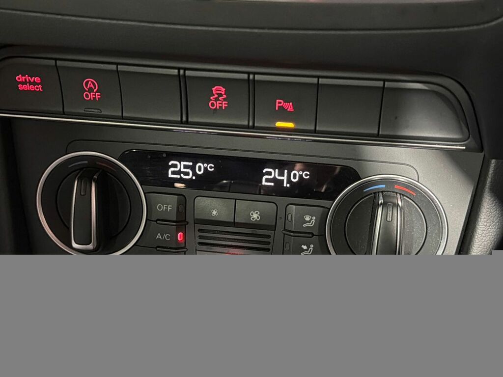 Audi Q3 2.5T Fsi Quattro S Tronic Grey #3