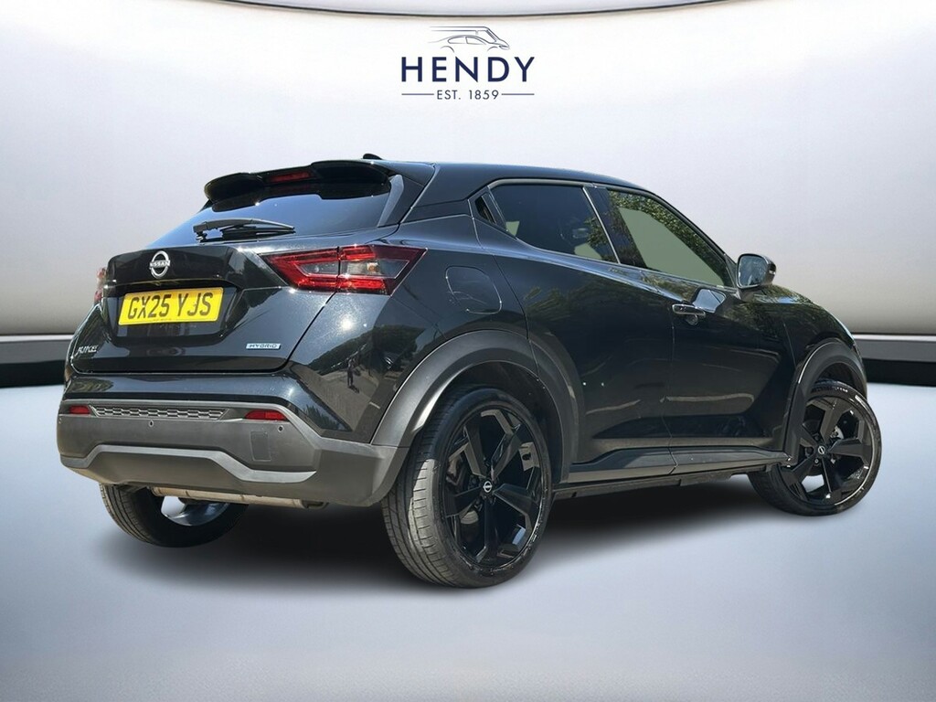 Nissan Juke 1.6 Hybrid Tekna GX25YJS Black #2