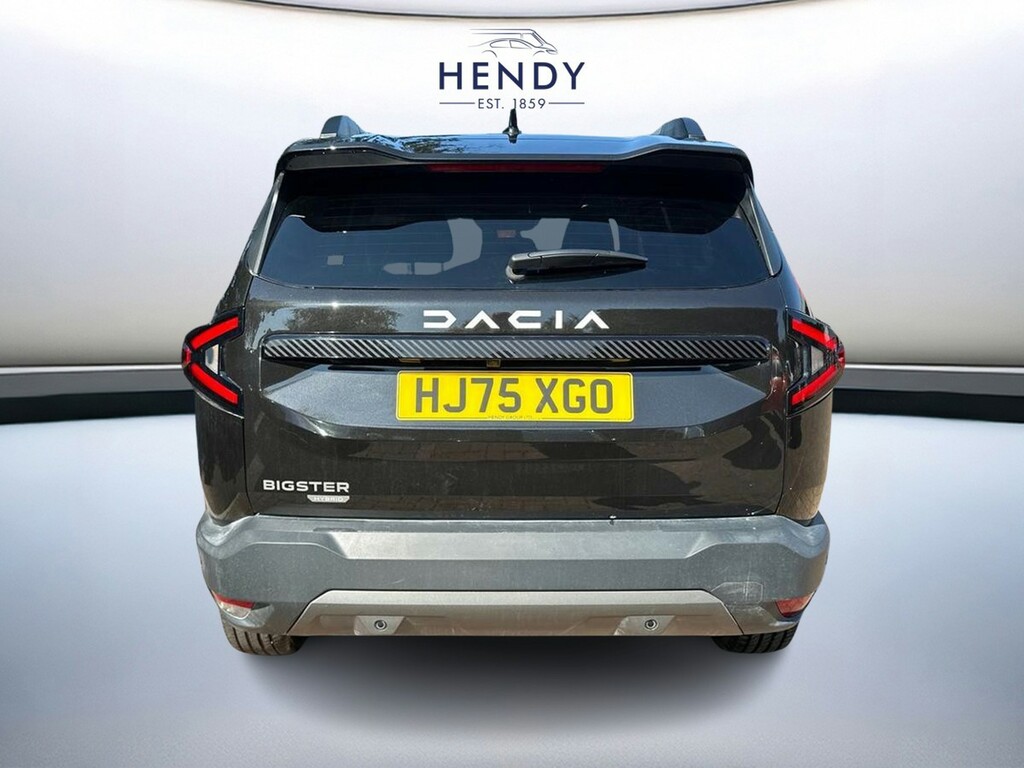 Dacia Bigster 1.8 Hybrid 155 Journey Black #5