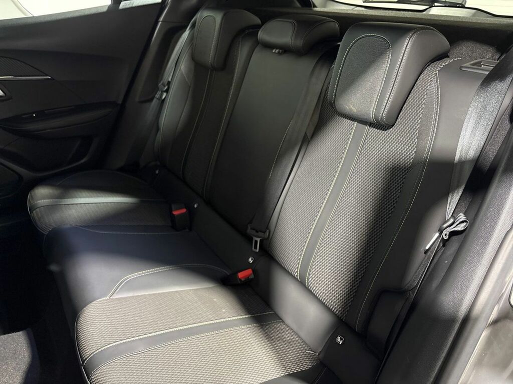 Peugeot 2008 2008 Gt Puretech Ss Black #14