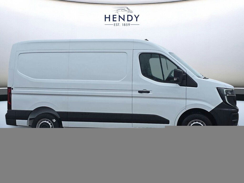 Renault Master Mm35 Blue Dci 130 Advance Medium Roof Van White