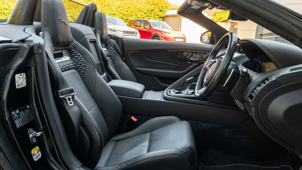 Jaguar F-Type 5.0 P450 Supercharged V8 75 Awd Red #16