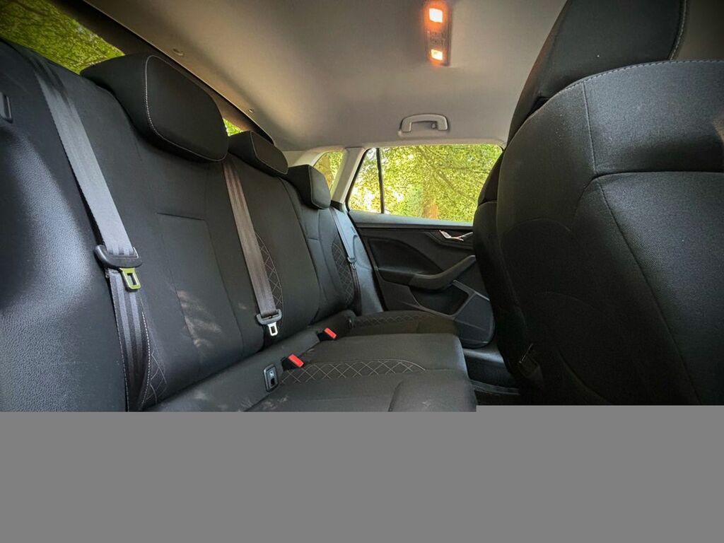 Skoda Kamiq Suv Grey #9