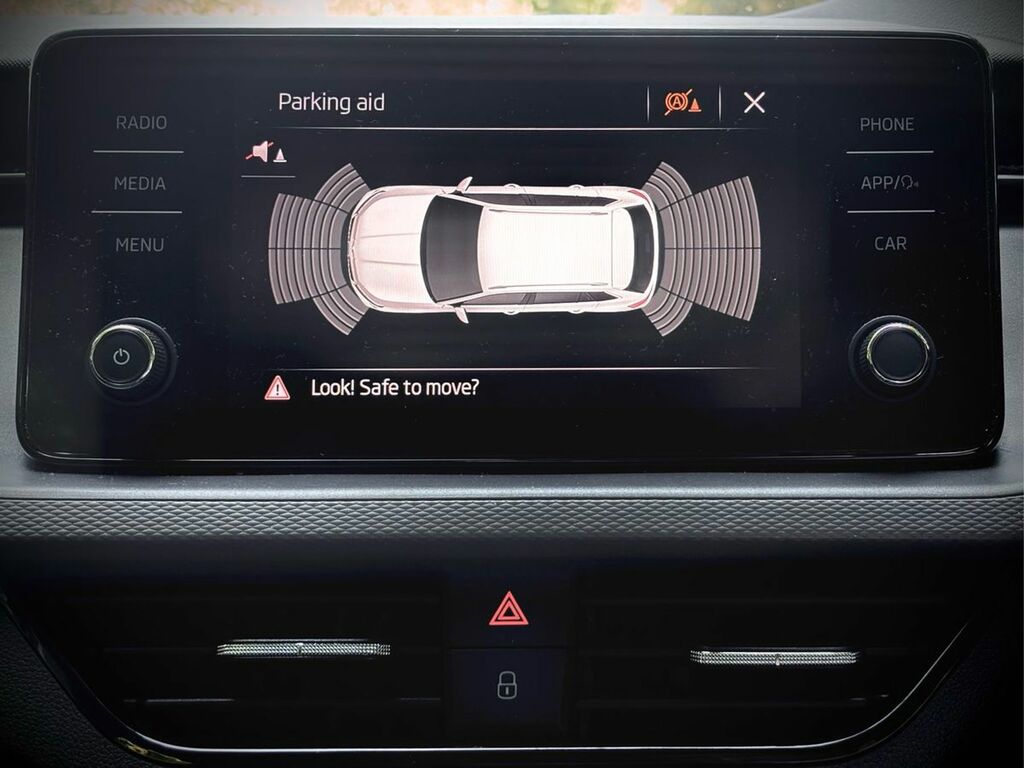 Skoda Kamiq Suv Grey #14