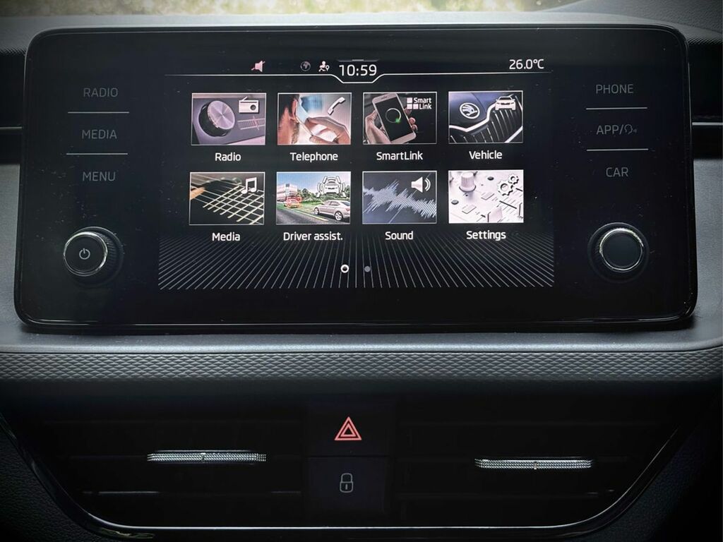Skoda Kamiq Suv Grey #15