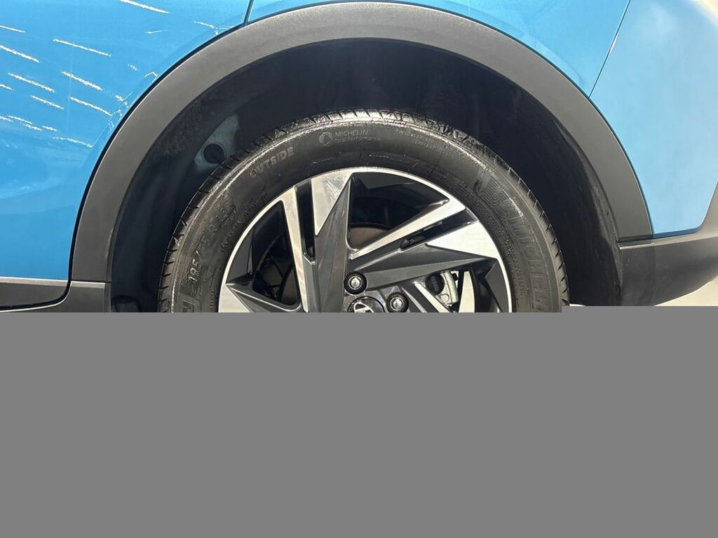 Hyundai Bayon 1L Se Connect Green #9