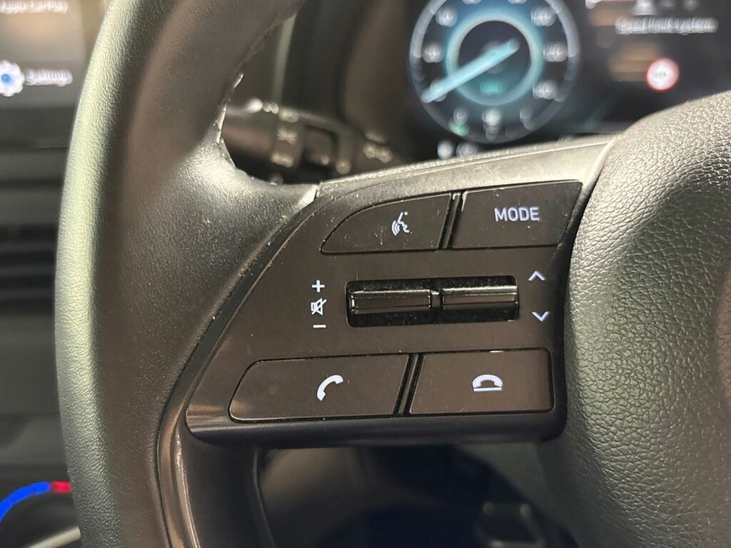 Hyundai Bayon 1L Se Connect Green #20