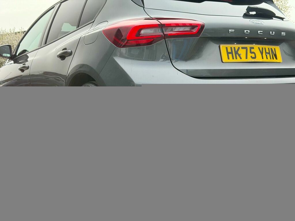 Ford Focus 1.0 Ecoboost Hybrid Mhev 155 St-line #2