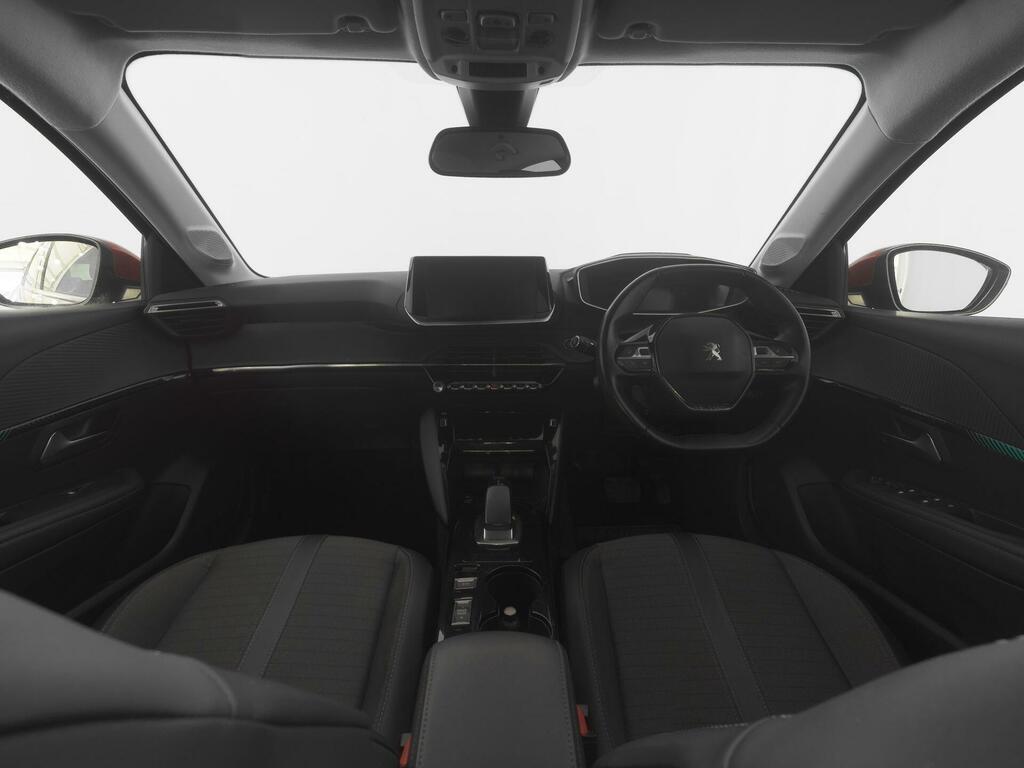 Peugeot e-208 50Kwh Allure Red #3