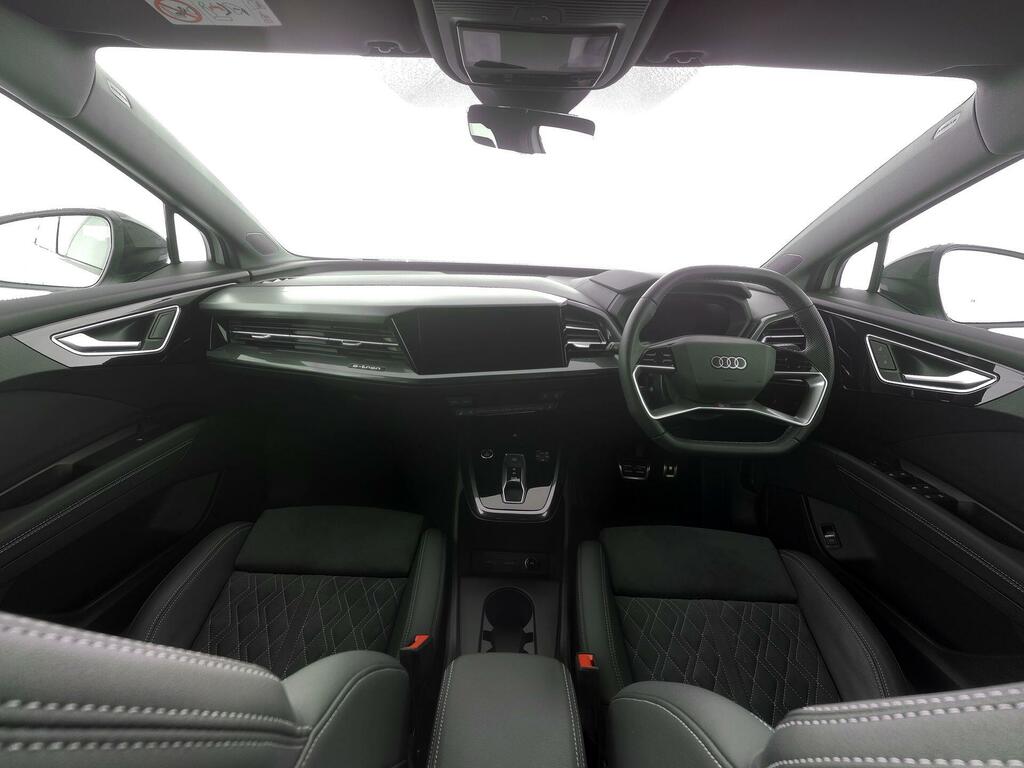 Audi Q4 E Tron 45 Black Edition 82Kwh #3