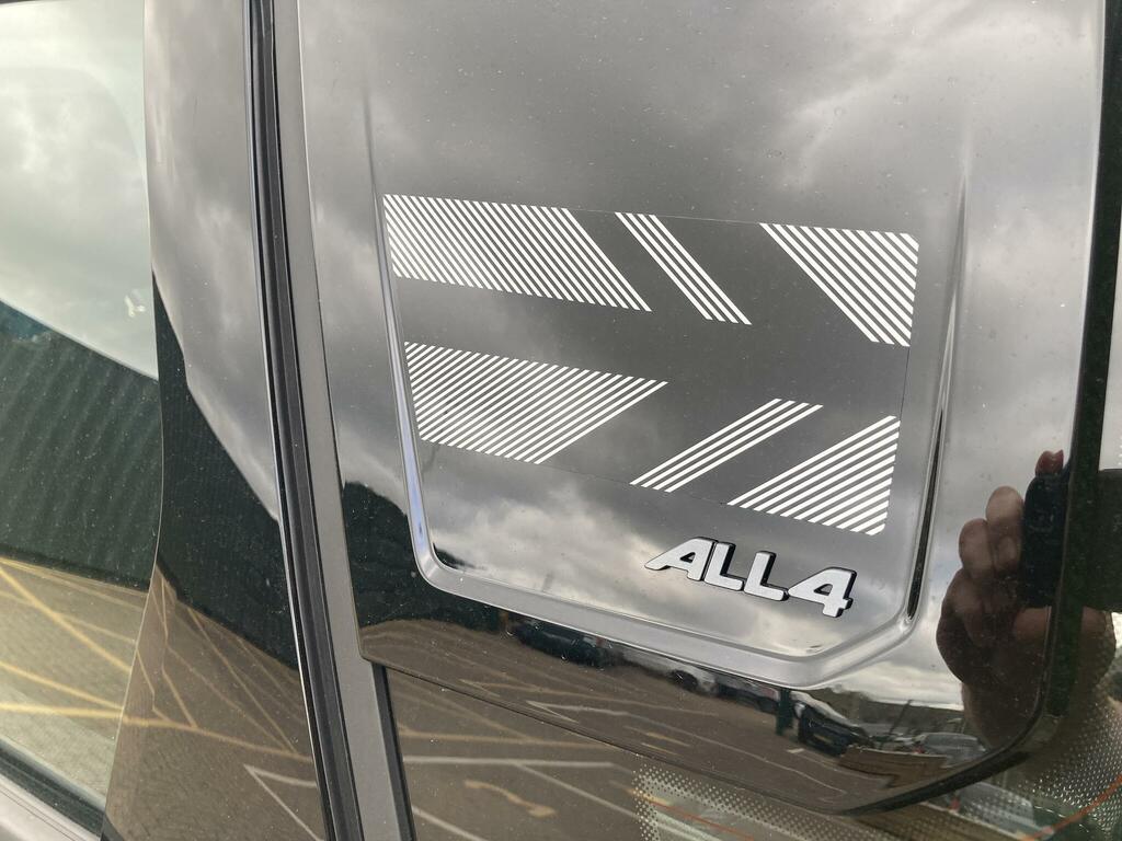Mini Electric E 40.7Kwh Exclusive Black #8