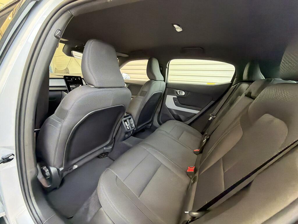 Polestar 2 Single Motor 69Kwh Standard Range Fastback Fw OE23PWO #6