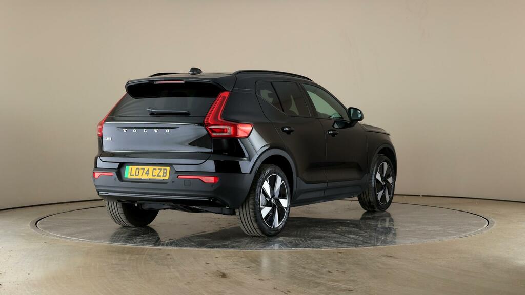 Volvo EX40 Plus Single Motor Extended Range Green #4