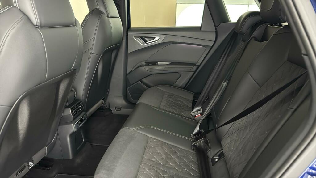 Audi Q4 E Tron 210Kw 45 82Kwh S Line Leathertech Pack Black #34