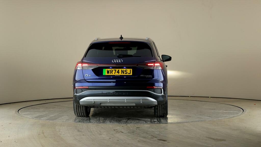 Audi Q4 E Tron 45 S Line Quattro 82Kwh  #2