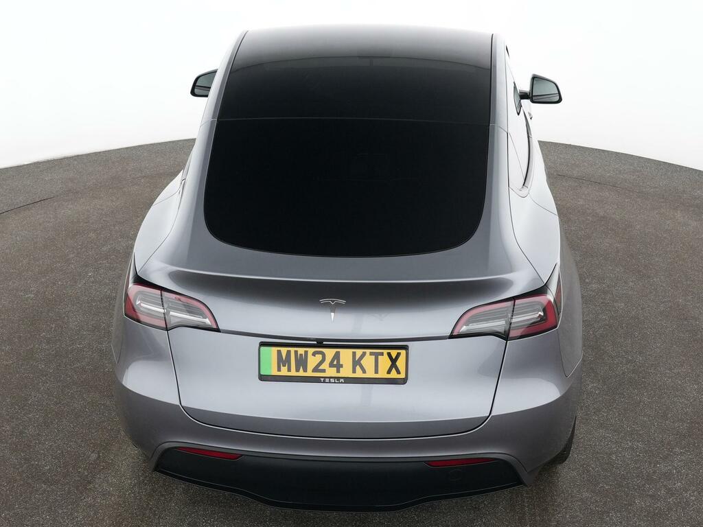 Tesla Model Y Rwd Pan Roof, White #26
