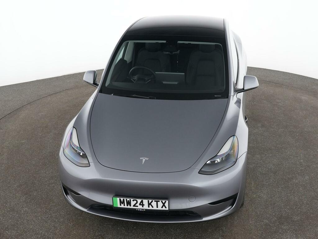 Tesla Model Y Rwd Pan Roof, White #25