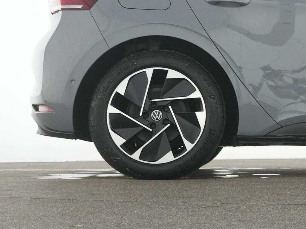 Volkswagen ID.3 58Kwh Life Grey #33