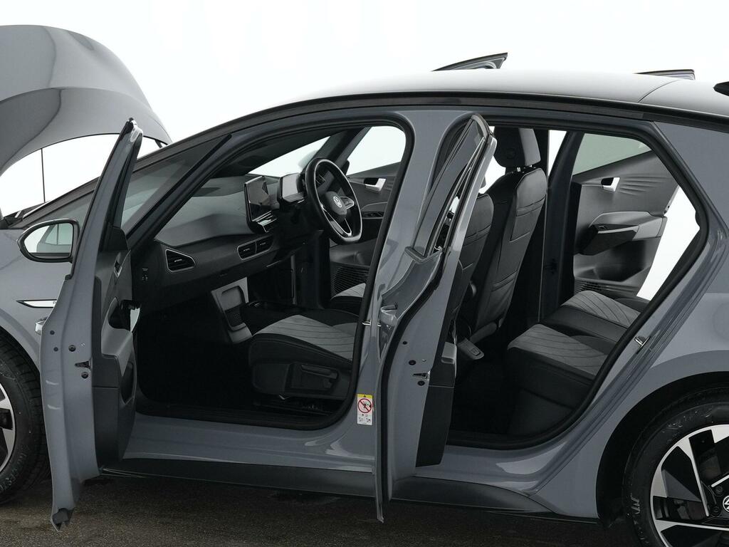 Volkswagen ID.3 58Kwh Life Grey #29