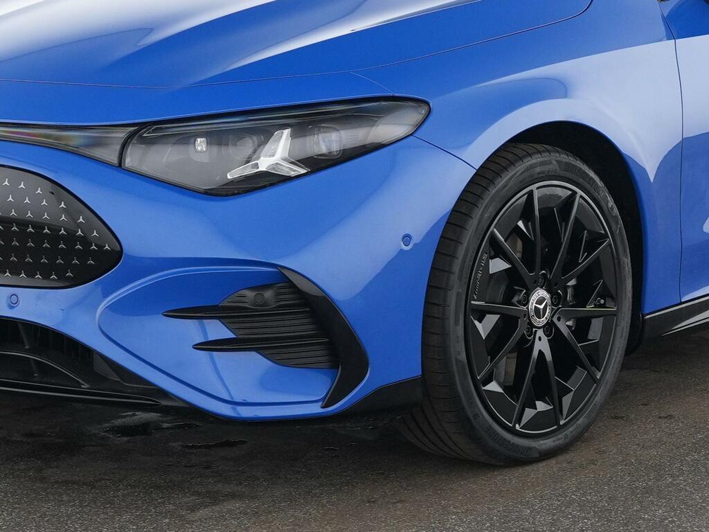 Mercedes-Benz CLA Class 220 4Matic Amg Line Premium Plus 2026 #11
