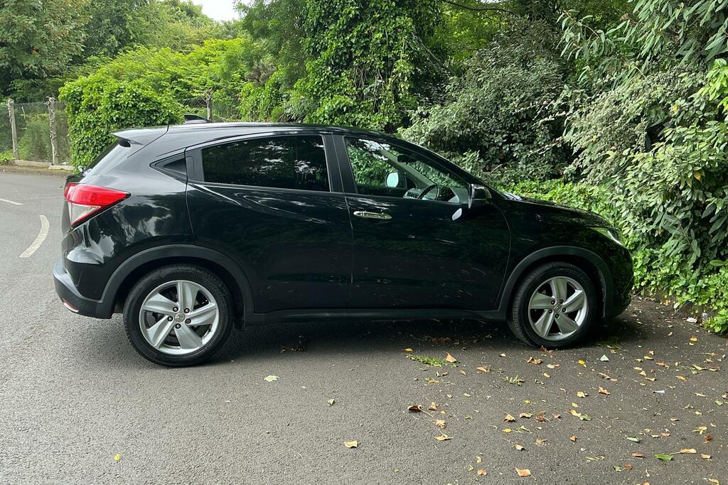 Honda Hr-V Hr-v 1.5 I-vtec Se Euro 6 Ss 1868 Honda SJ68WMZ Black #5